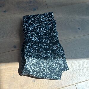 lululemon align leggings in great condition